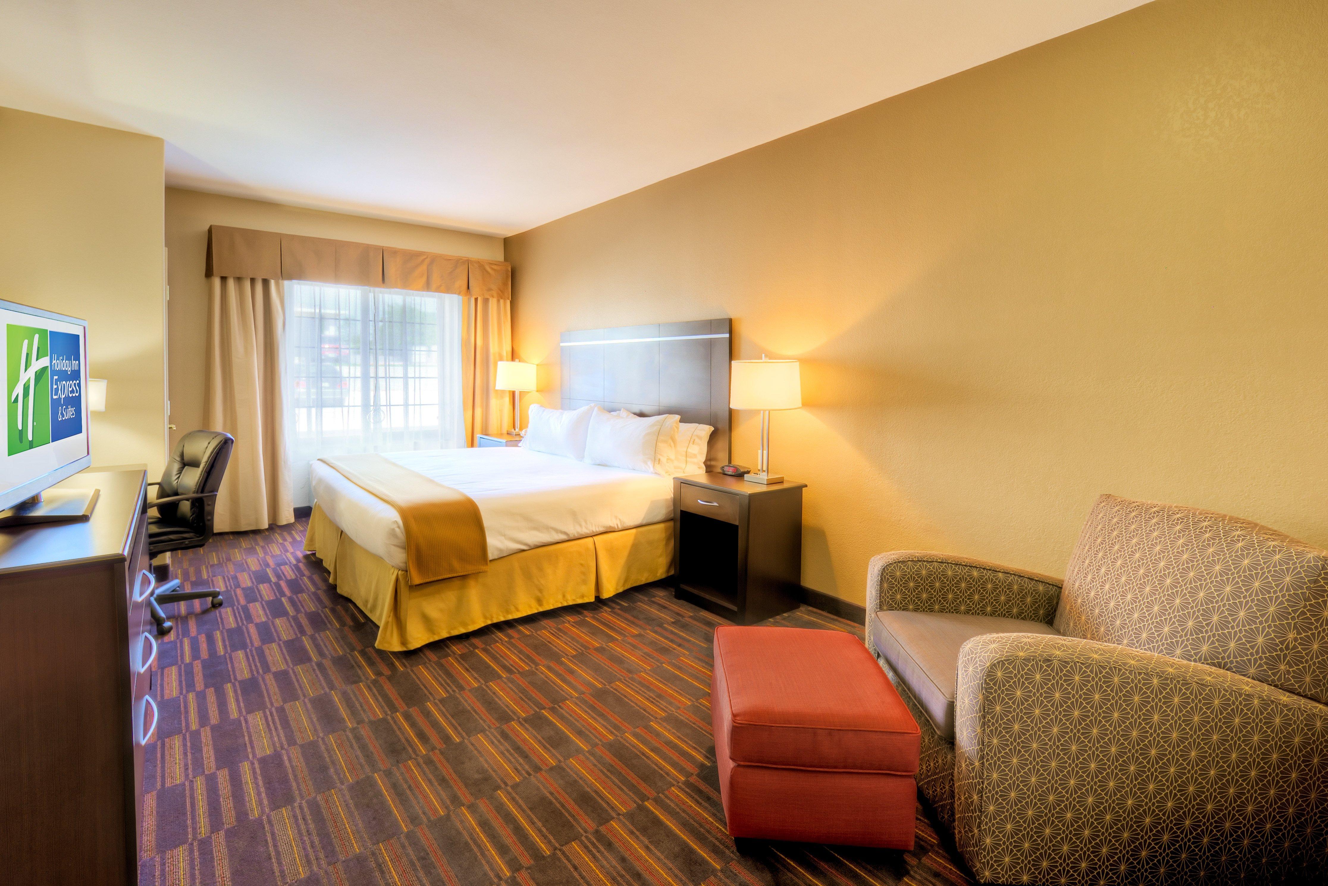 Holiday Inn Express And Suites Granbury By Ihg Exterior photo